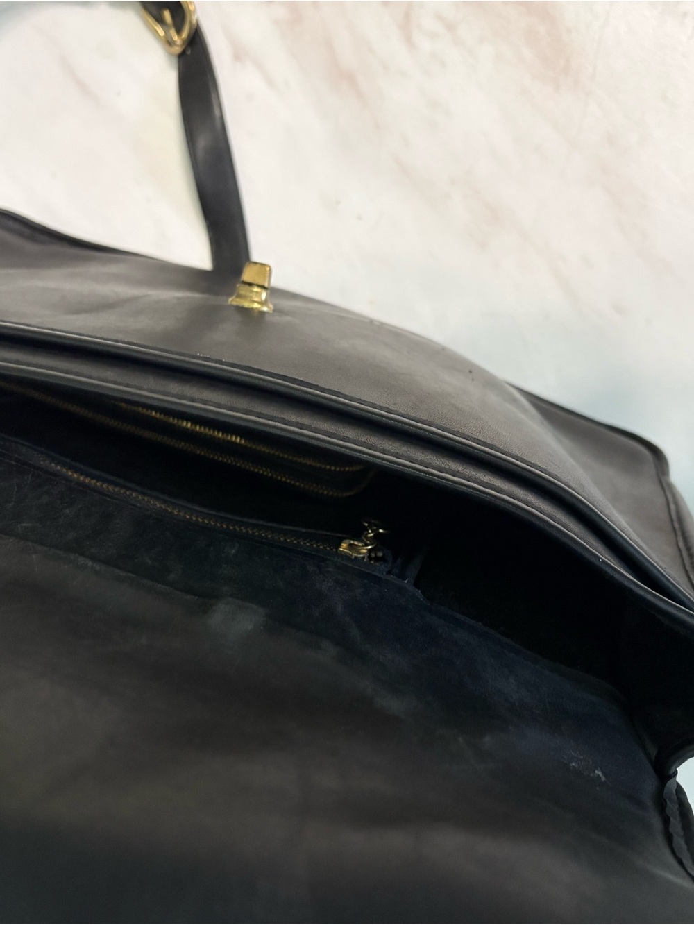 Vintage Coach Black Leather Top-Handle Laptop Bag with Shoulder Strap - Picture 6 of 10